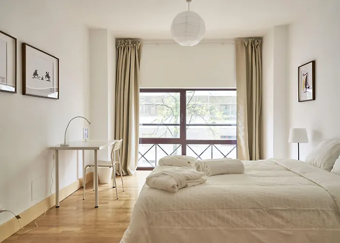 Gasthuis Campo Pequeno Avenida 3*
