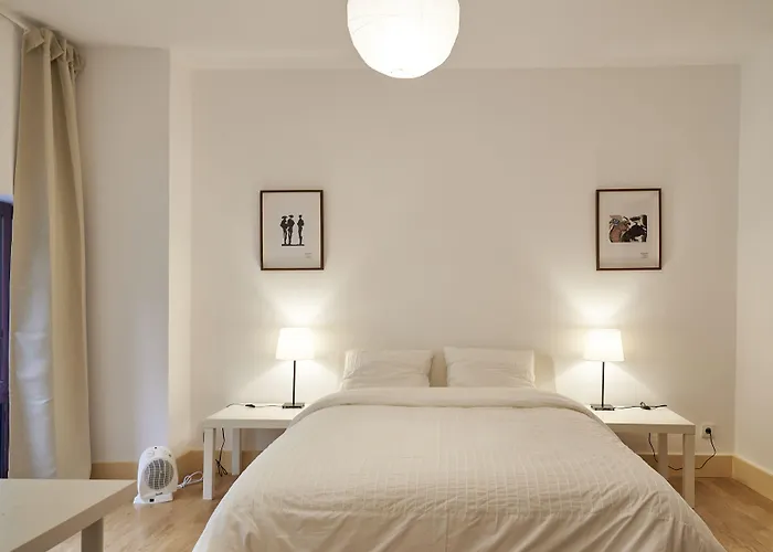 Campo Pequeno Avenida Gasthuis 3*