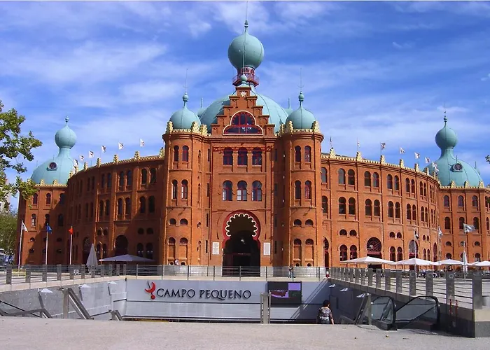 Campo Pequeno Avenida Гостевой дом 3*