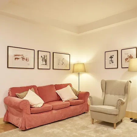 Gæstehus Campo Pequeno Avenida 3*