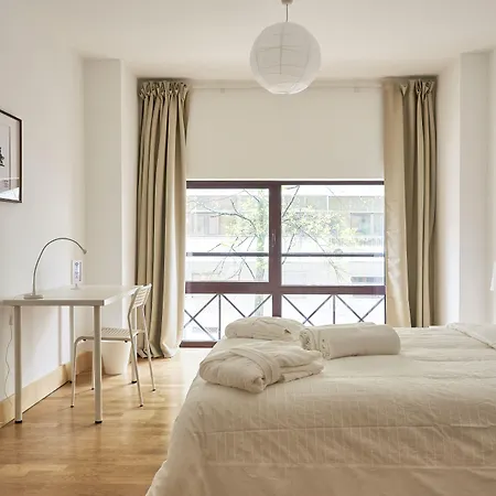 Gæstehus Campo Pequeno Avenida 3*